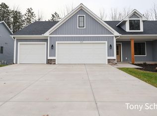 5145 Blendon Woods Ct #16, Hudsonville, MI 49426