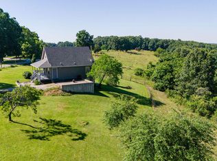 735 Herd Rd, Chadwick, MO 65629