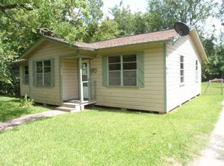 627 W Orange St, Angleton, TX 77515