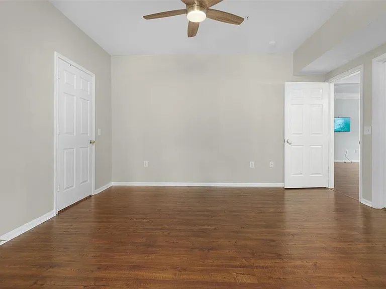 233 Goldenrain Dr #202 — Photo 30
