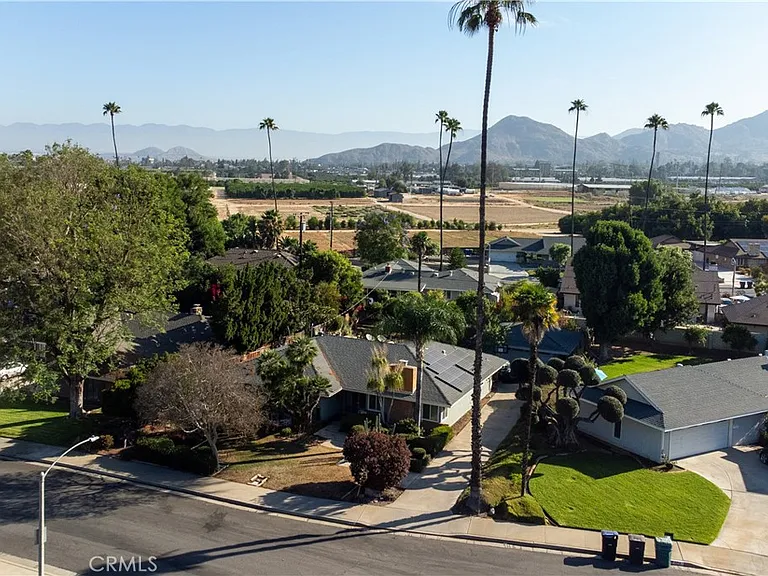 1185 La Subida Ct — Photo 31