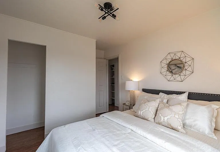 1166 Xenia St — Photo 15