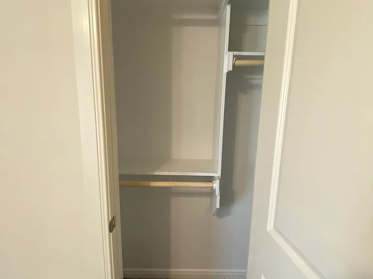 420 E Shepherd St — Photo 15