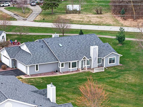 3rd image of 1951 Tiffany Cove Ln SW