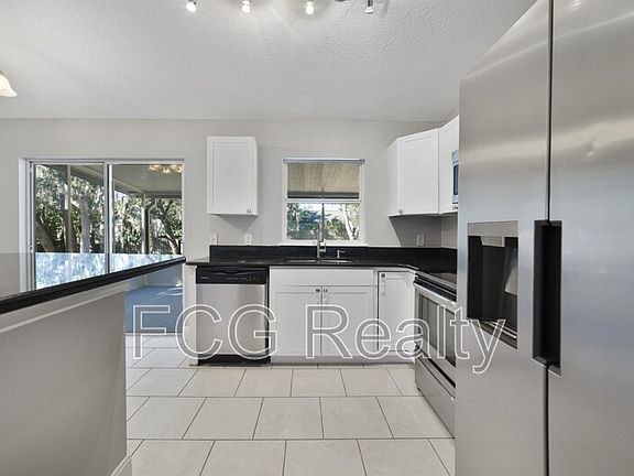 5th image of 183 Azalea Dr