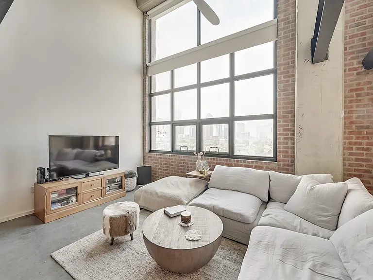 3110 Thomas Ave #737 — Photo 25
