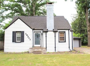 28311 Shiawassee Rd, Farmington Hills, MI