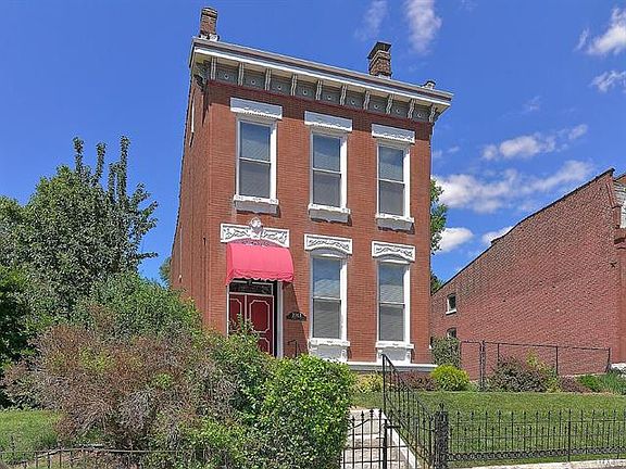 3rd image of 2043 Sidney St