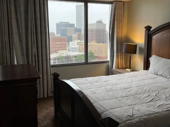 450 W 7th St, Tulsa, OK