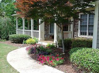 312 Pebblebrooke Trce, Canton, GA 30115