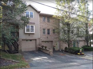 101 Trinity Dr UNIT B, Washington, PA 15301