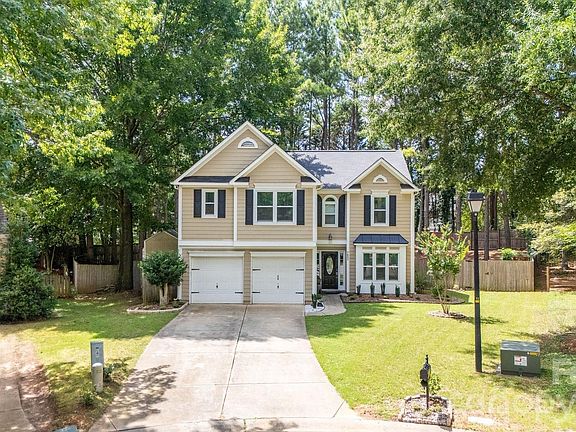 2nd image of 7602 Wynstone Ridge Cir