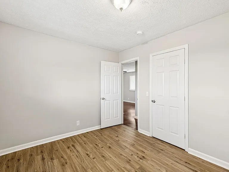 1200 Wh Davis Dr — Photo 10