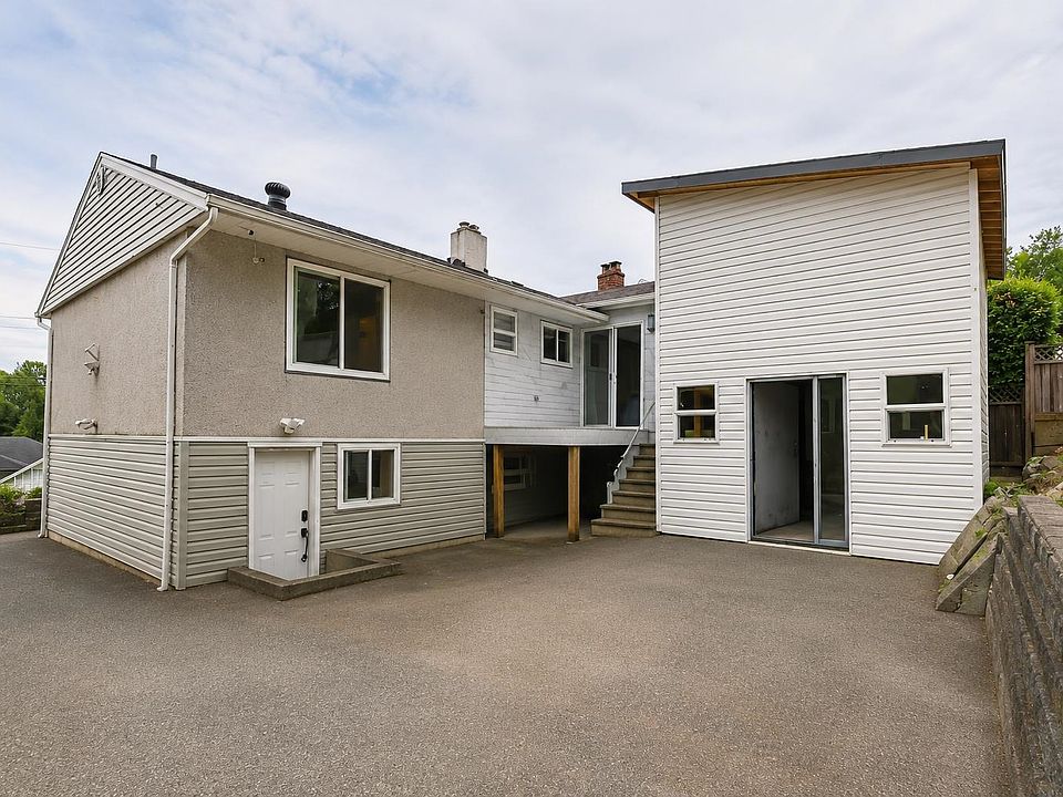 1st image of 3867 Marine Dr