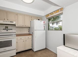 117 Royal Park Dr APT 2G, Oakland Park, FL 33309