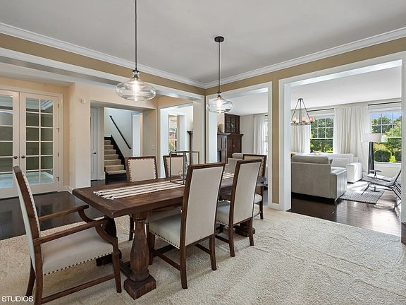 4th image of 1760 Rolling Hills Dr