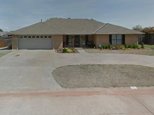 612 Rueter Ln, Okarche, OK 73762