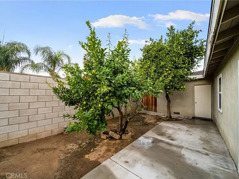 8228 Oakhurst Pl — Photo 13