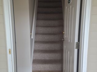 1707 River View Rd, Troy, NY 12183