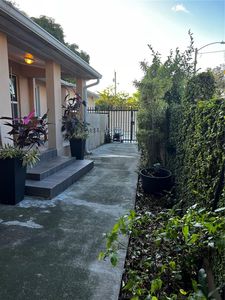 2000 NW 8th Ter, Miami, FL, 33125