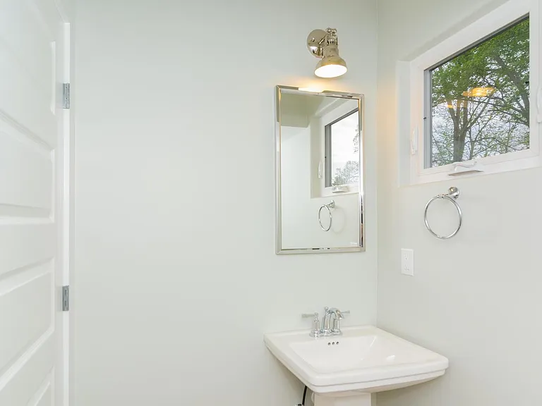 11 Hubbard Ave — Photo 16