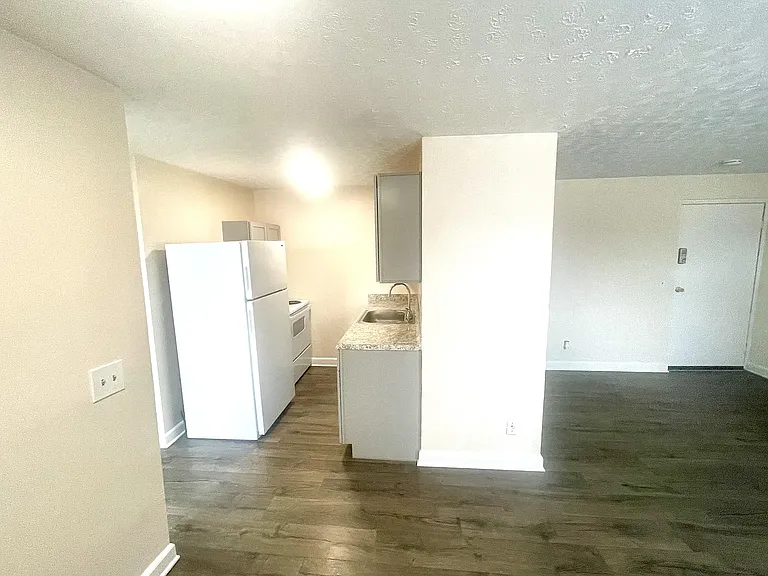 1707 Lincoln Ave #2 — Photo 4