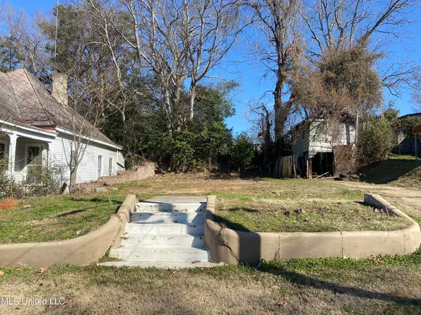 807 Speed St, Vicksburg, MS 39180