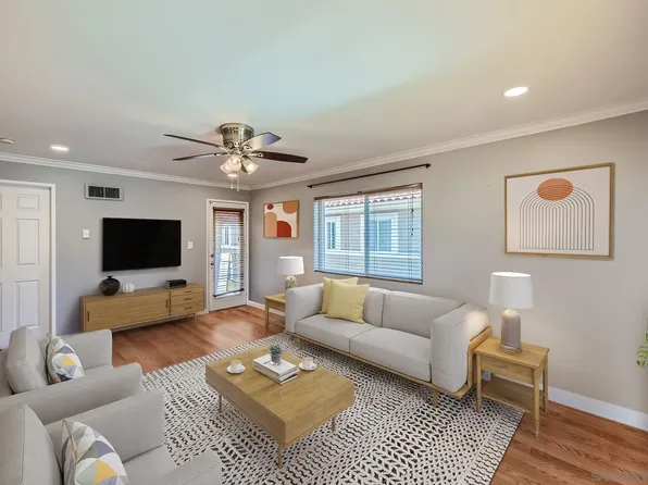 7565 Charmant Dr Unit 612, San Diego, CA 92122