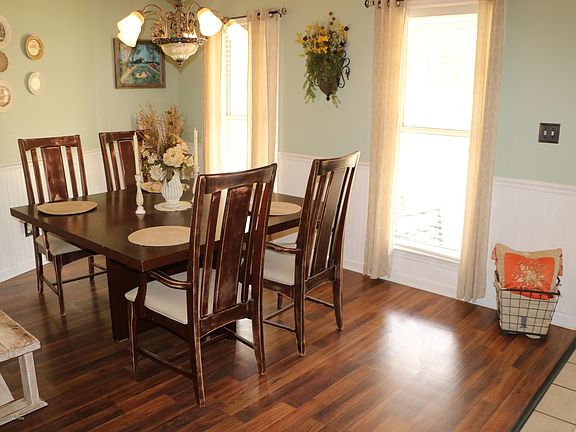 5th image of 10065 Lacy Dr