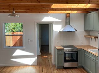 1910 Castillo St, Santa Barbara, CA 93101