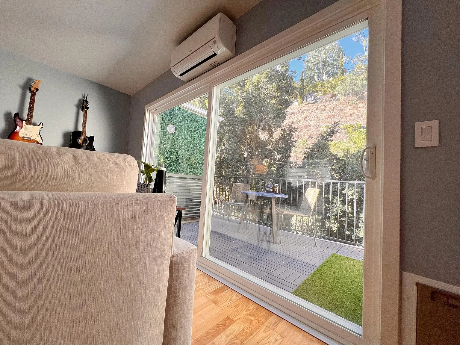 2 bed, 865 sqft, $3,100 — Photo 4