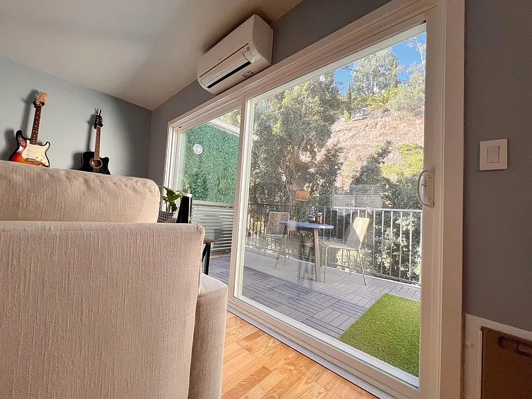 2850 Reynard Way #24 — Photo 4