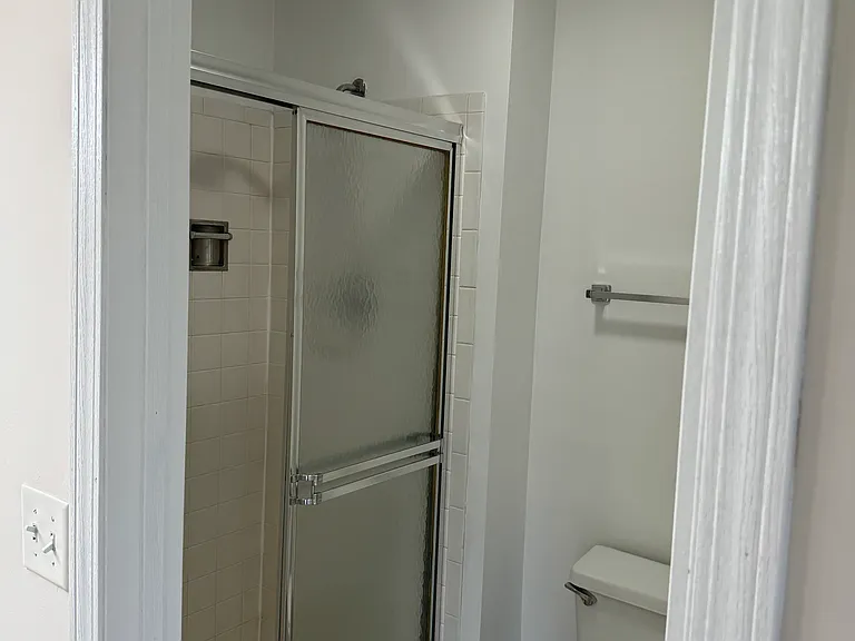 636 Mallard Ct #2D — Photo 11