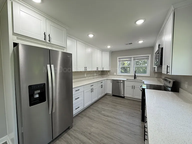 12317 Metlock Rd #A — Photo 11