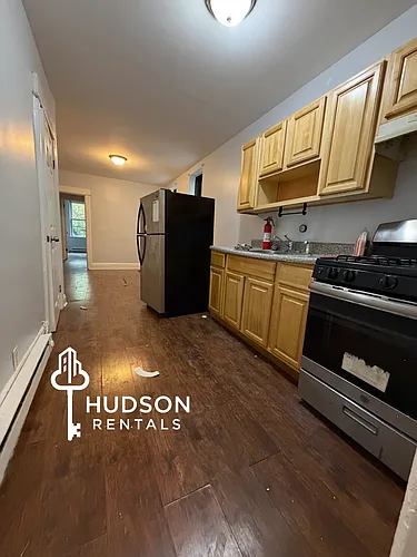 114 Neptune Ave #2R Photo 1