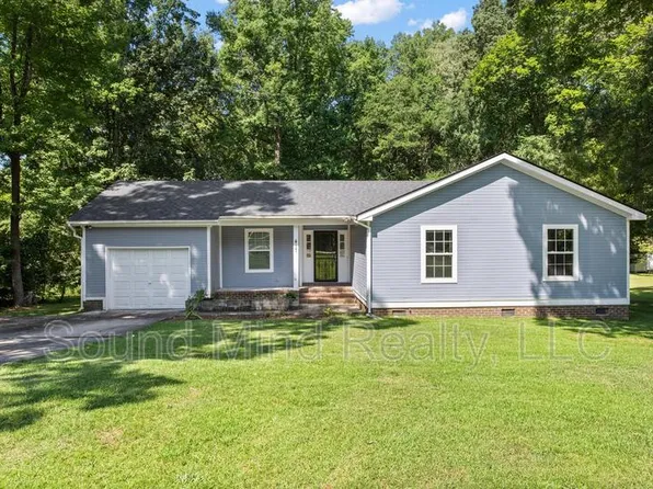 417 Foxhall Dr, Rocky Mount, NC 27804
