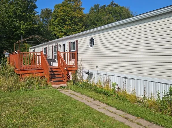 3393 Carpenter Pringle Rd, Ashville, NY 14710