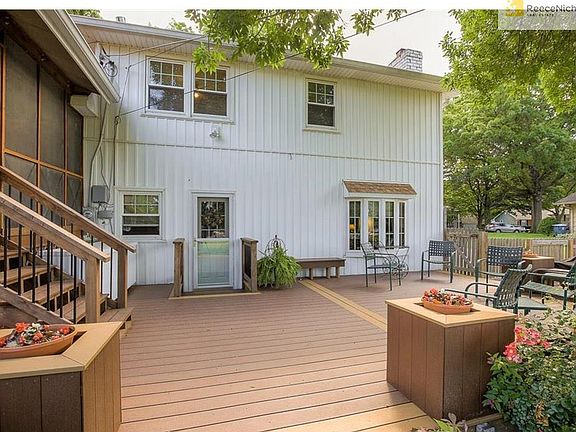 Newer composite deck with built-in planters