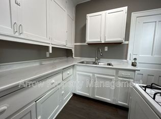 305 N 7th St #2, Beatrice, NE 68310