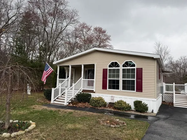 17 Winter Street, Salem, NH 03079