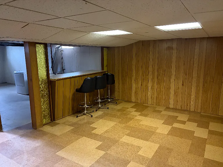 8949 Fox Ave — Photo 23