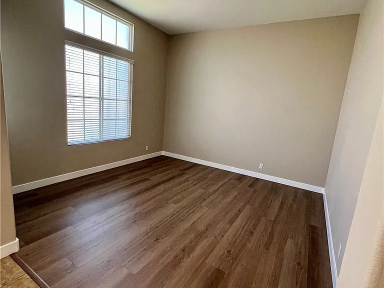 6686 Sand Dunes St — Photo 26