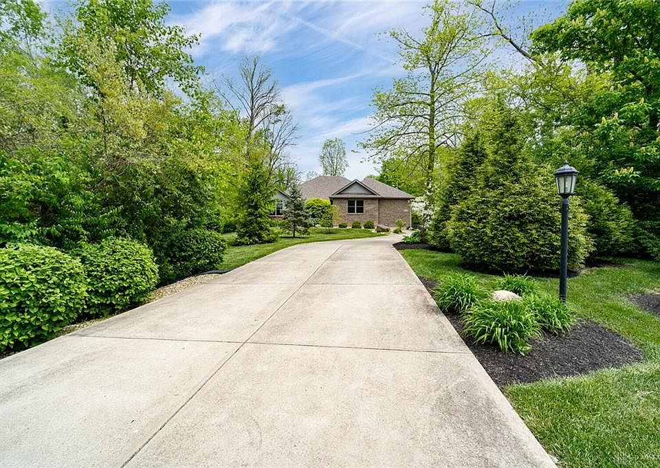 7350 Stone Ridge Dr, Springboro, OH 45066 Zillow