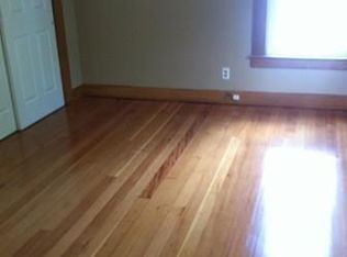 1066 Middlesex St, Lowell, MA 01851