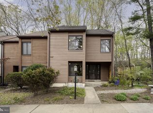 11530 Hearthstone Ct, Reston, VA 20191