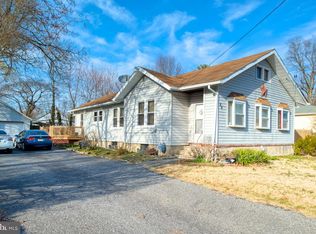 86 W Walnut Rd, Vineland, NJ 08360