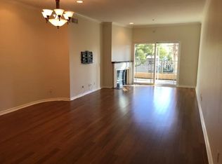 10715 Camarillo St Unit 201, North Hollywood, CA 91602