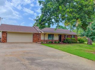510 N 5th St, Noble, OK 73068