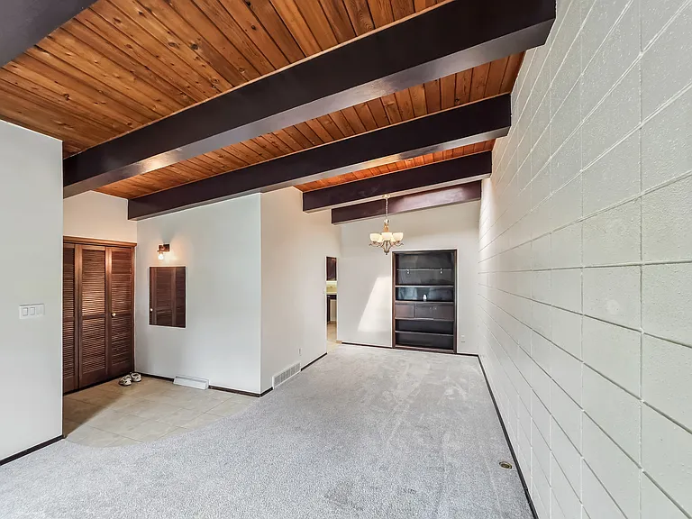 614 56th Ave SW — Photo 5