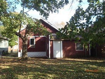 2nd image of 1943 Manz St